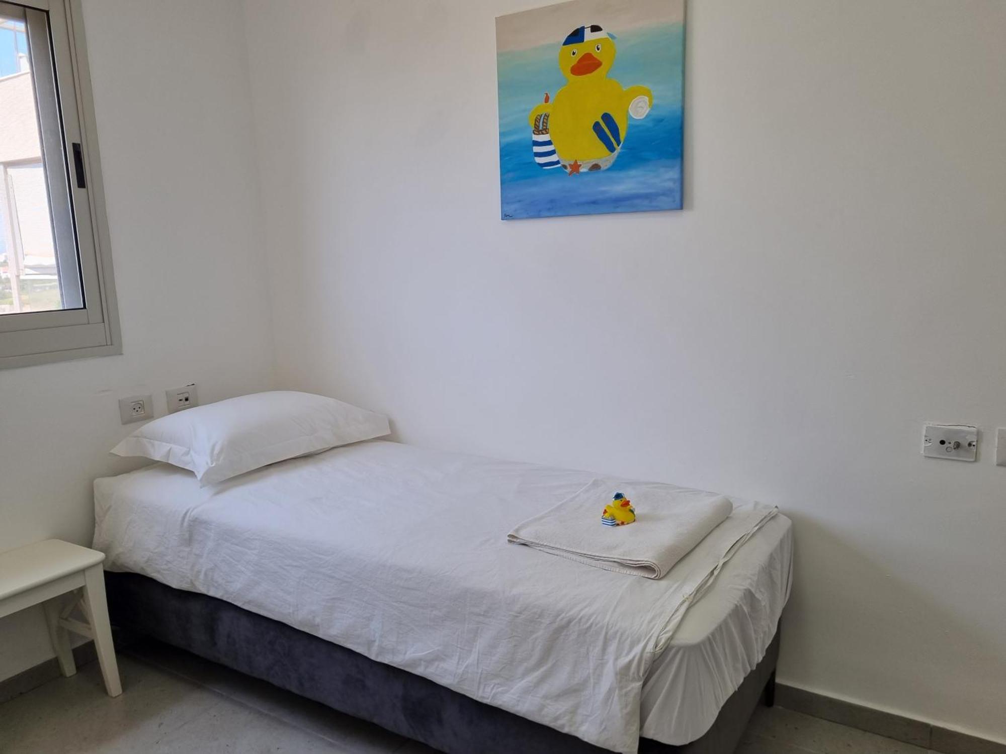 Ducks On The Beach Acra Exterior foto